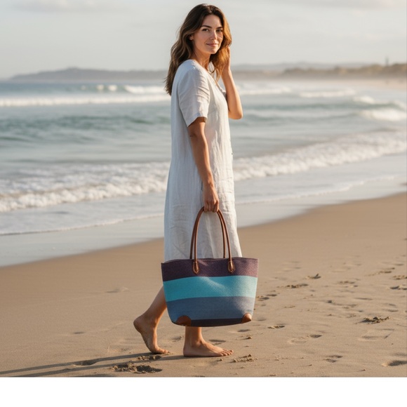 Limited Edition large capacity tote! - Picture 2 of 9